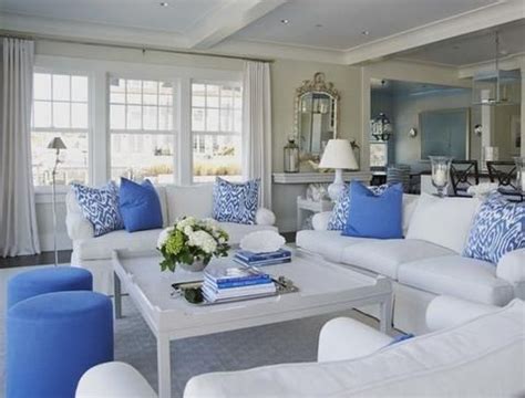 Coastal Decorating Ideas for a Relaxing Home